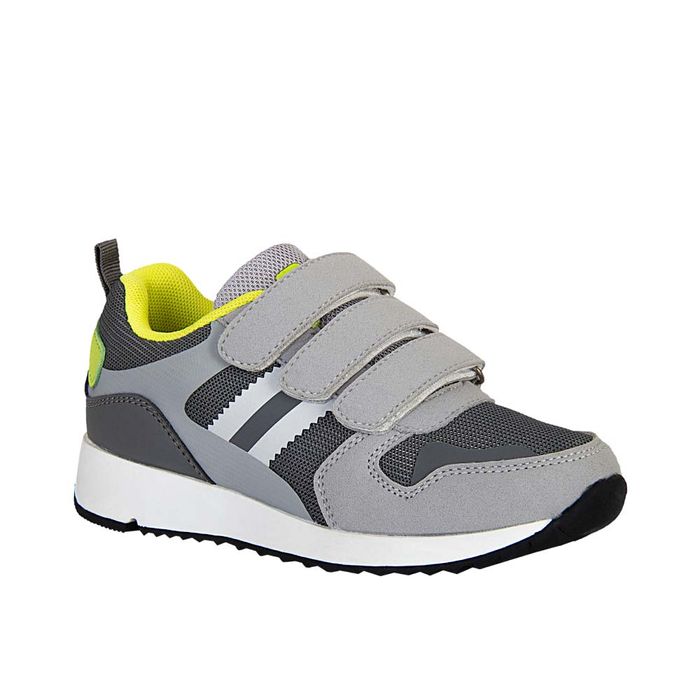 Tenis de Niño marca 24 walks / Tenis acew 30-22-2 jun mas