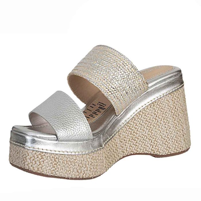 Plataforma de Mujer marca Carolina cruz / Plat.m4069