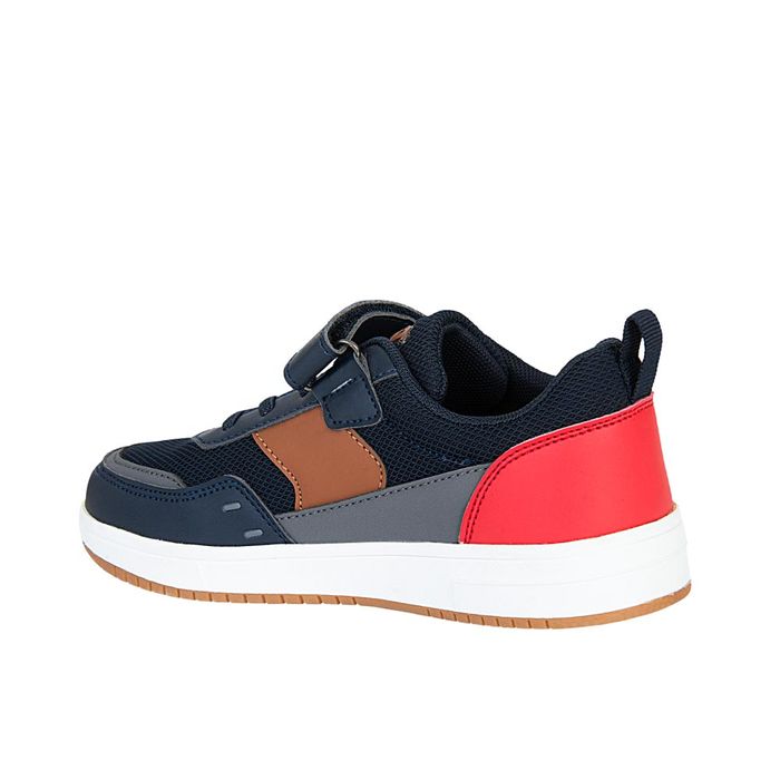 Tenis de Niño marca 24 walks / Tenis acew 29-22-2 jun mas