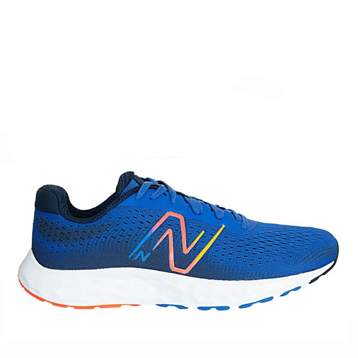 Tenis de Hombre marca New balance / Tenis m520cm8