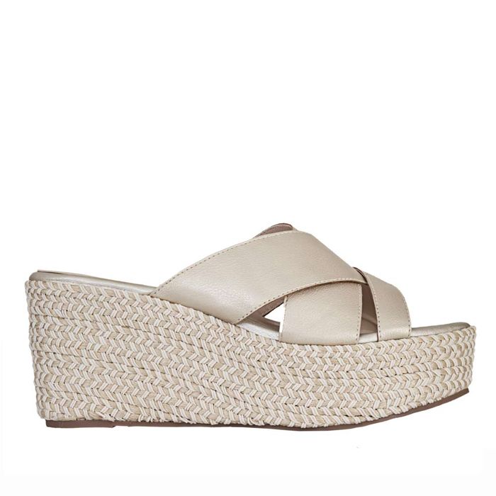 Plataforma de Mujer marca Frattini / Sand.antonia-03.