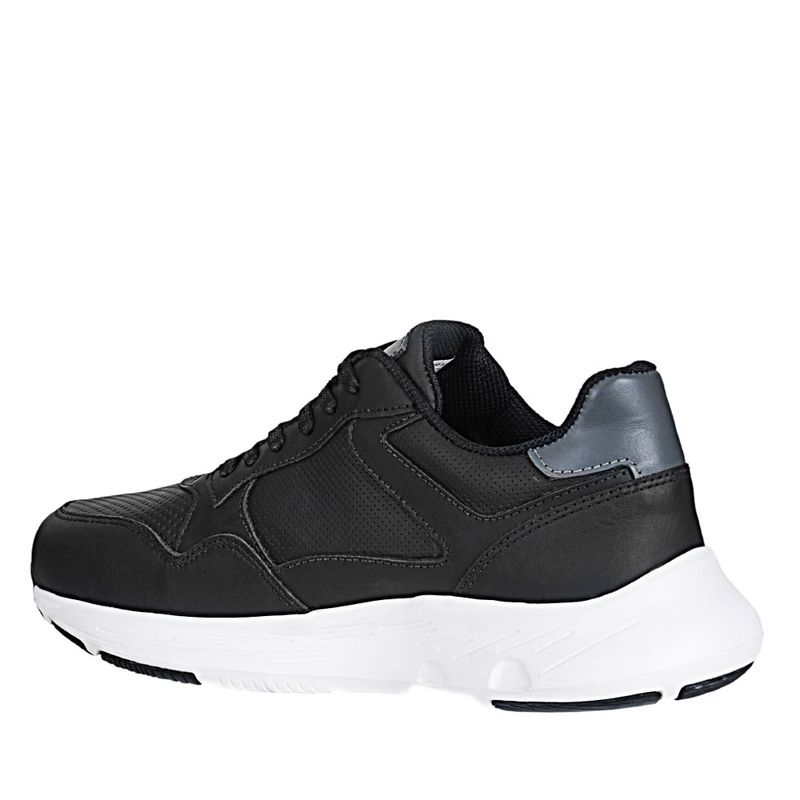 1131000180_negro_03