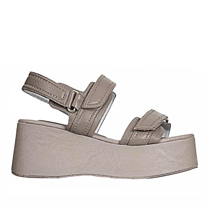 Plataforma de Mujer marca Carolina cruz / Plat.m-4330 ver